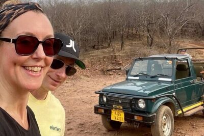 08 Days Golden Triangle Tour with Ranthambore and Jhalana Safari - Day 1 in Delhi: Gurudwara Bangla Sahib and a gentle start