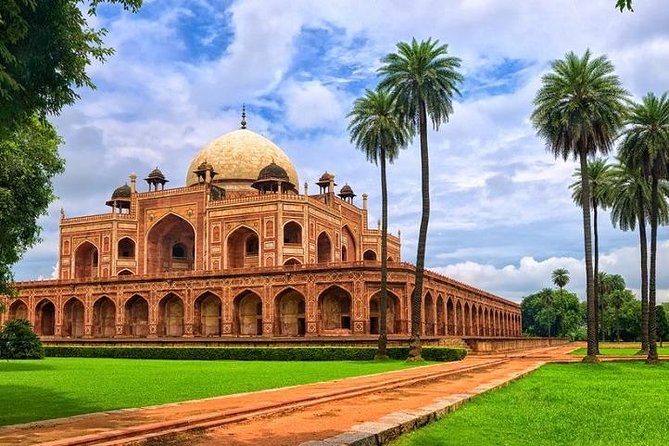 09 Hour Tour Of Delhi With India Gate Qutab Minar And Humayuns Tomb - Qutub Minar: The UNESCO Tower You Can Actually Picture