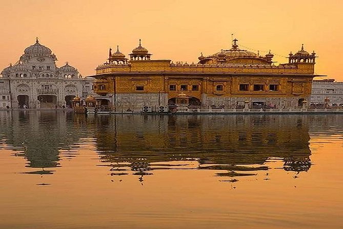 15 Days North India Best Tours In Himachal Pradesh With Amritsar & Delhi - New Delhi monuments and the calm after the crowd