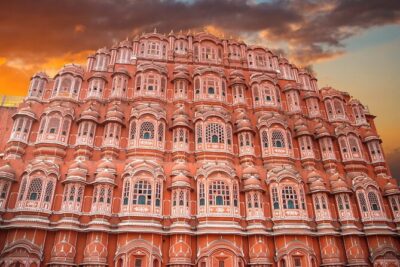 2 Days Private Golden Triangle Tour to Agra and Jaipur From Delhi - The car details that quietly make the tour better