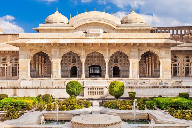 2 Days Private Golden Triangle Tour to Agra and Jaipur From Delhi - Day 2: Jaipur’s big sights in a smart order