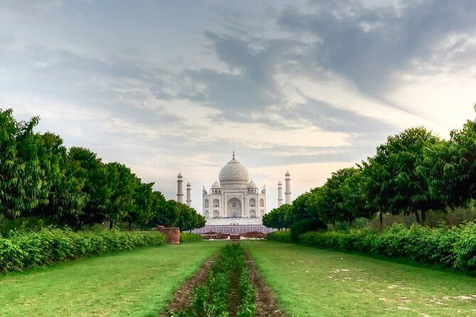 2 Days Taj Mahal Tour and Agra Tour by Car from Delhi - Price and logistics: is $93 good value?