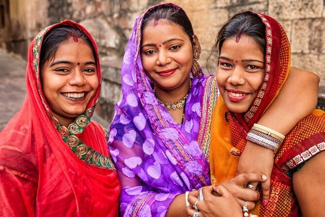 2 Days Taj Mahal Tour and Agra Tour by Car from Delhi - Who this tour suits best (and who should look elsewhere)