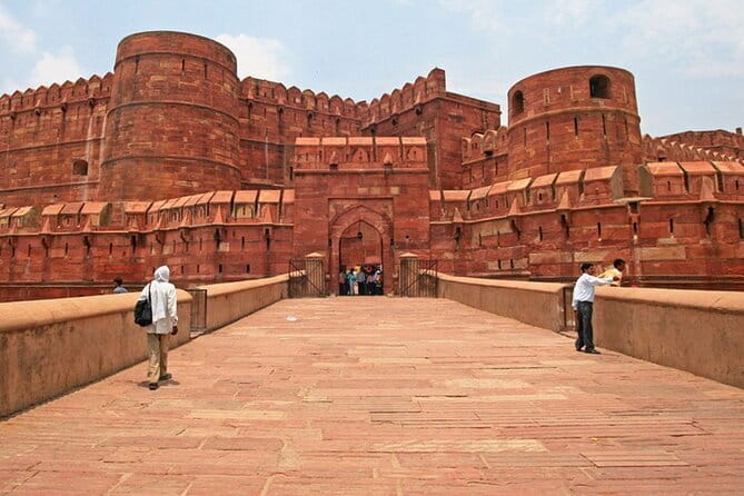 2 Days Tour of Agra (Taj Mahal) & Delhi City Tour - Pickup in Delhi and the drive to Agra by Yamuna Express Way