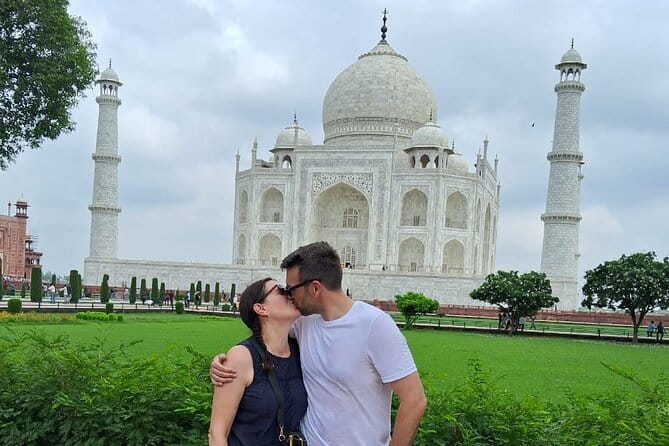 3-Day Golden Triangle Luxury Tour from Delhi to Agra and Jaipur - What you’re really paying for: luxury comfort, guides, and included value