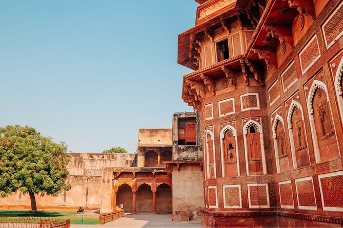 3 Days Luxury Golden Triangle Tour - Why the private, AC setup makes this tour feel easier than DIY