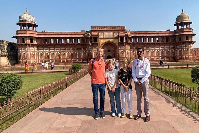 3 Days Private Golden Triangle Tour Delhi, Agra and Jaipur - Day 3 in Jaipur: Amber Palace to Jantar Mantar to Hawa Mahal