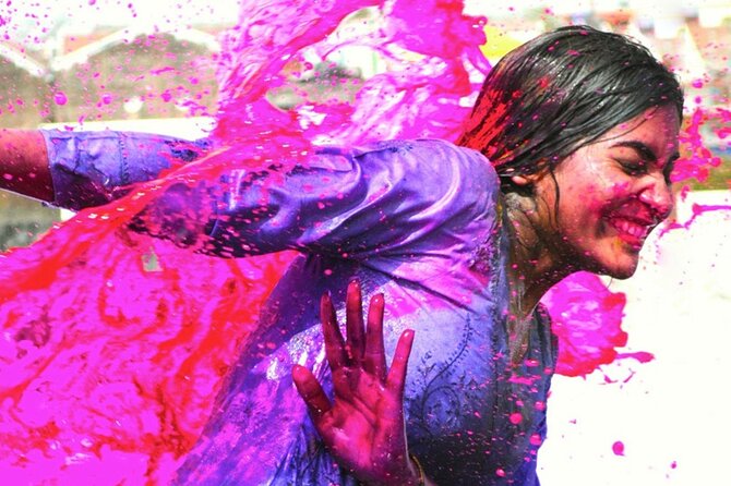 4th March - Enjoy Holi (Colour Festival) with Local Delhi Family - The 10:00 am plan: meet at Dwarka, celebrate in a nearby park