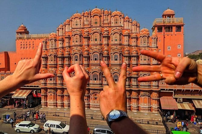 5-Day Golden Triangle Tour: Explore Delhi, Agra, and Jaipur - Day 4 in Jaipur: Hawa Mahal, Amer, stepwells, and Jantar Mantar
