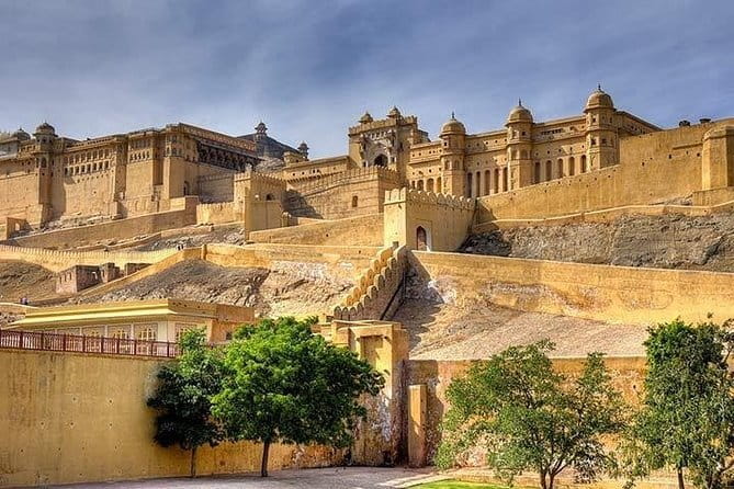5 Day Golden Triangle with Akshardham Temple-Taj Mahal at Sunrise - Golden Triangle in 5 days: the big-picture value