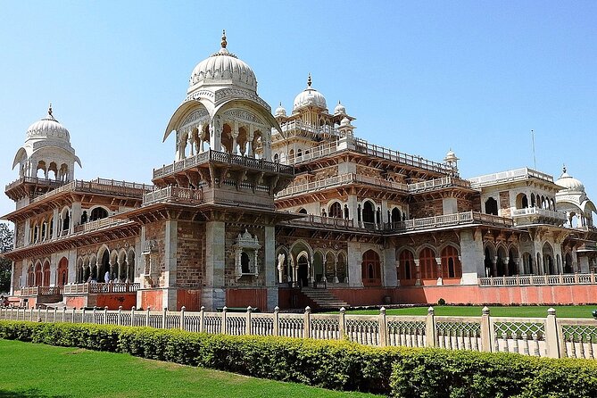 5-Day New Delhi to Agra and Jaipur Tour - India Golden Triangle - Hotels, breakfasts, and the pace you’ll feel