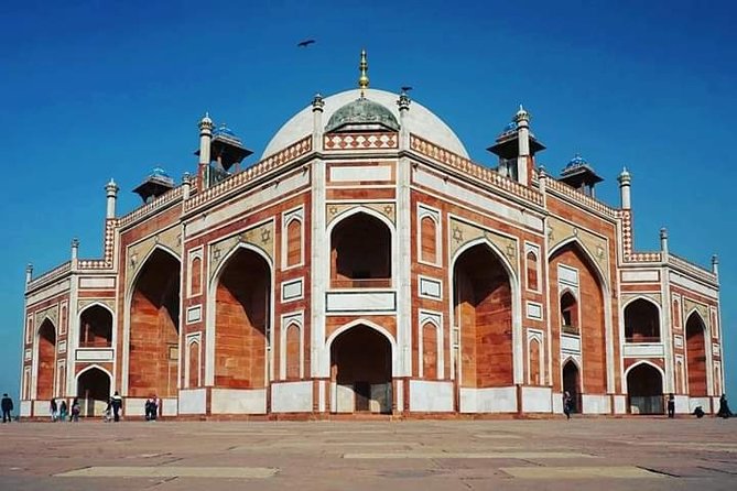 5 Days Golden Triangle Tour from Delhi - Day 3: Jaipur’s Amber Fort, City Palace, Jantar Mantar, plus Two Big Photo Views