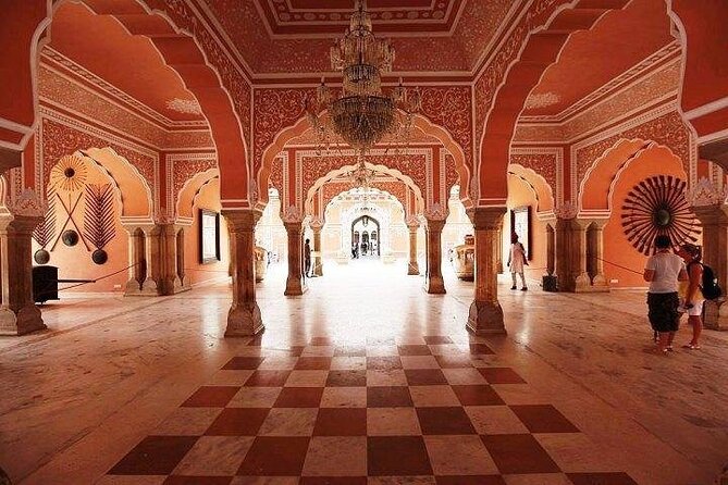 5 Days Golden Triangle Tour with Ranthambore(Delhi Agra Jaipur Ranthambore Tour) - Day 1 in Delhi: Red Fort photo stop and Jama Masjid