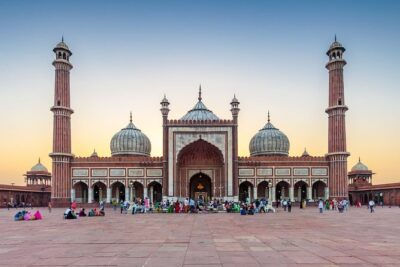 5 Days Golden Triangle Tour with Ranthambore(Delhi Agra Jaipur Ranthambore Tour) - Day 2 sunrise Taj Mahal: why early pickup is the real feature