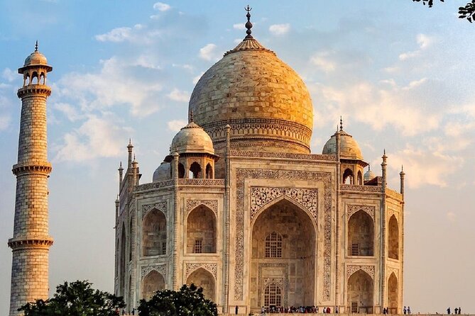 5 Days Private Tour to New Delhi, Agra, and Jaipur - Day 1 in Delhi: Raj Ghat, Jama Masjid, Red Fort, Humayun’s Tomb, Qutub Minar