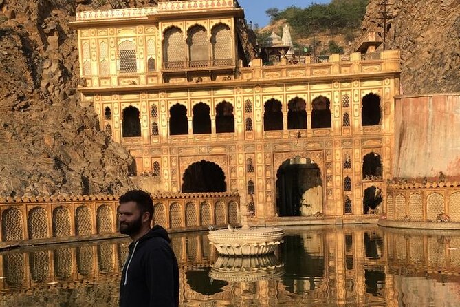 5 Nights 6 Days Private Golden Triangle Tour - Delhi Agra Jaipur - Delhi day 2: Qutub Minar, Lotus Temple, India Gate, Jama Masjid, Humayun’s Tomb, Chandni Chowk
