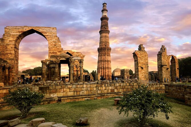 6 Day Delhi Agra Jaipur Udaipur Tour-Golden Triangle with Udaipur - Price and logistics: is it worth paying for convenience?