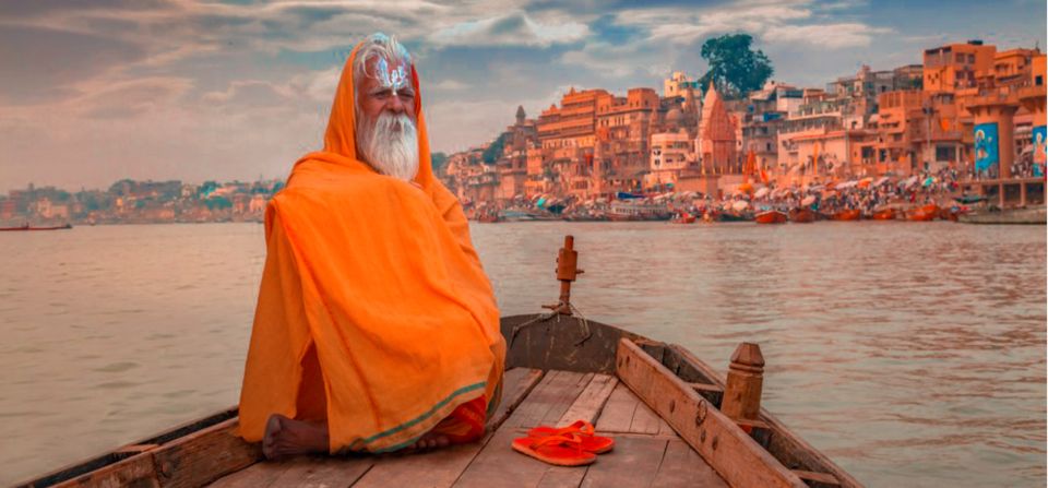 6 Day Golden Triangle Tour with Varanasi from Delhi - Delhi: Old Delhi lanes, Qutub Minar, and major sights in one guided day