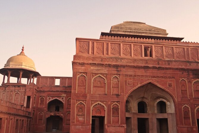 6-Day Private Golden Triangle Tour – Explore Delhi, Agra & Jaipur - Day 2 in Delhi: Old Delhi heat, Mughal landmarks, and a calm Sikh pause
