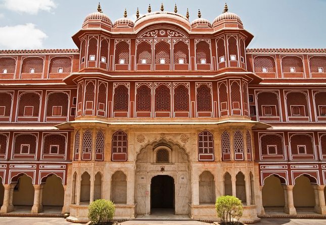 6 Days Private Golden Triangle Tour Packages - What You Get for $691: Private Vehicle, 5 Hotel Nights, and Breakfasts