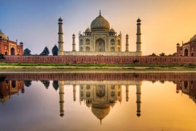 7 Day Golden Triangle Tour with Ranthambore Tiger Tour - Day 1 in Delhi: Jama Masjid, Chandni Chowk Rickshaws, and Qutub Minar