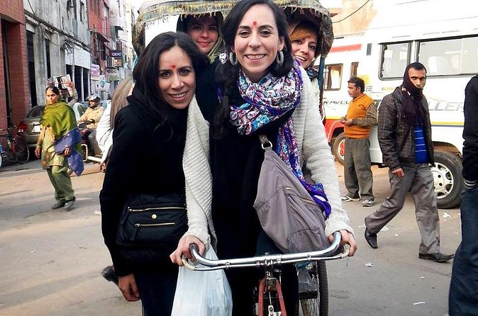 8 Days India Golden Triangle Tour With Varanasi - Delhi Arrival: Settle In and Get a Real Start