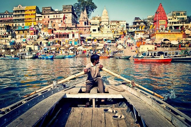 9 - Days Private Golden Triangle Tour with Khajuraho & Varanasi - Jaipur Gets the Best Tool: A Jeep Safari Up Toward Amer Fort