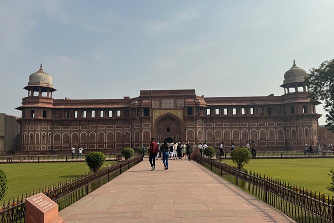 Agra Private Day Tour with Guide and Transportation - Taj Mahal First: Getting the Best Views in About One Hour