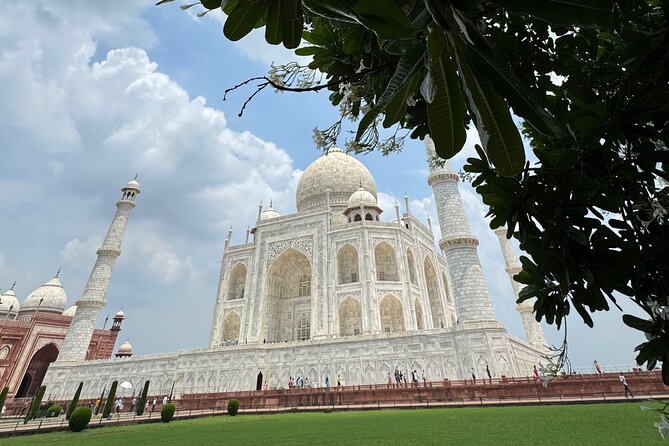 Agra Private Day Tour with Guide and Transportation - Agra Fort Second: Mughal Power Without the Detour