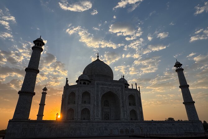 Agra Private Day Tour with Guide and Transportation - Timing Realities: How to Make One Hour Count