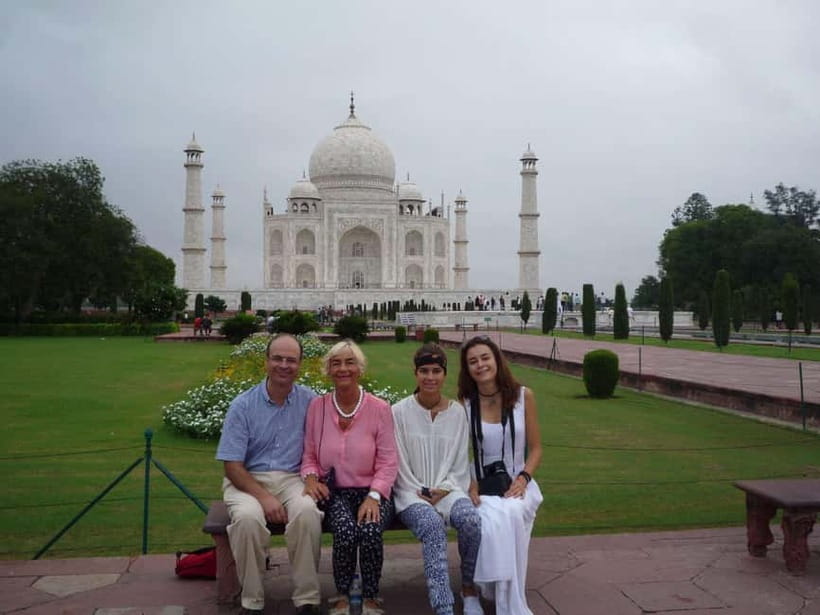 Agra: Skip-the-Line Taj Mahal & Agra Fort Tickets + Add-Ons - Entering the Taj Mahal with Fast-Track Access