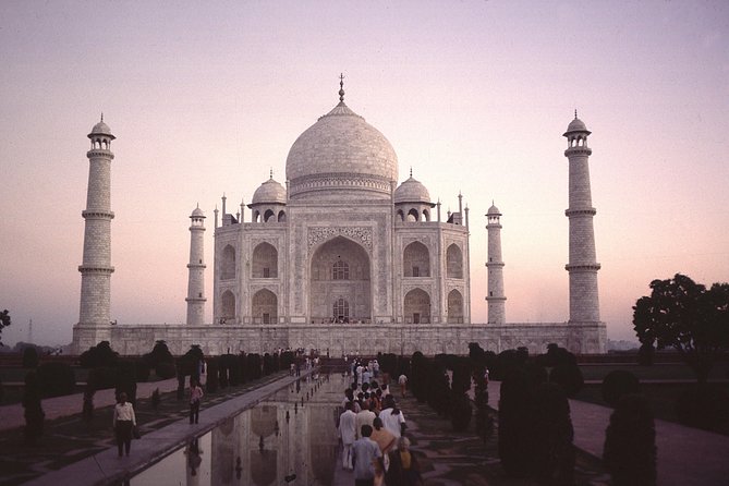 All Inclusive day trip to Taj Mahal Agra Fort from Delhi by Car - Comfort and timing on a 10–12 hour day