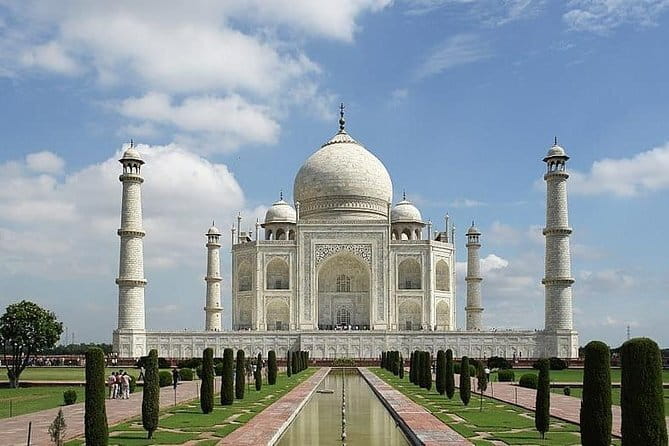 all inclusive private day trip to taj mahal from delhi by car - Tickets and entry: how mobile tickets and guided help reduce friction