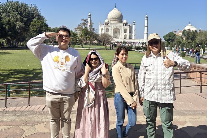 All Inclusive Taj Mahal, Agra Fort, Baby Taj Car with Local Guide - Taj Mahal: how the guide makes your morning count