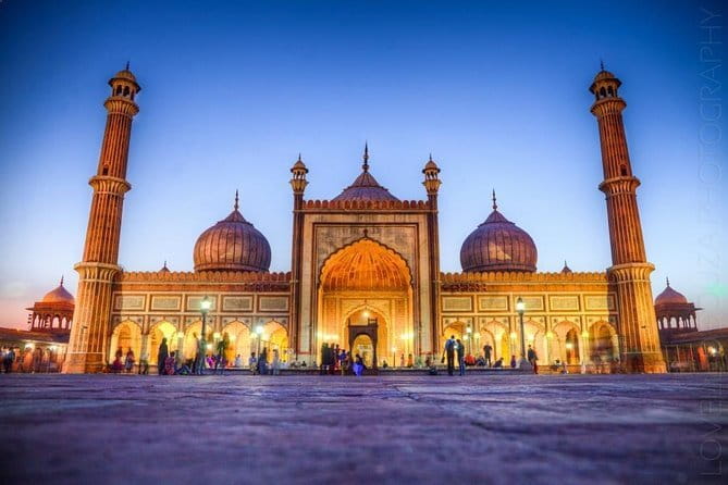 All Inclusive Taj Mahal, Agra Fort or Baby Taj Tour by SUV Car - Lunch in Agra: Included Only If You Choose It