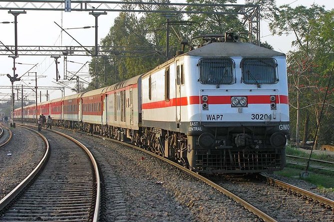 All Inclusive Taj Mahal & Agra Fort Tour from Delhi by Express Train - Who This Tour Fits Best