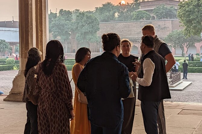 All Inclusive- Taj Mahal and Agra Tour from Delhi Superfast Train - Agra Fort: Red Stone, Big Ideas, Short and Focused