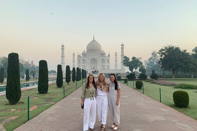 All Inclusive Taj Mahal Day Tour from Delhi by Superfast Train - Taj Mahal in 2 hours: what you can realistically do (and how to do it well)