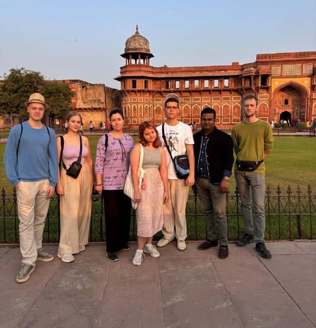 All Inclusive Taj Mahal,Agra Fort & Baby Taj Day Tour By Car - The Delhi-to-Agra drive: comfort matters more than you think