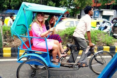 Best Of Old Delhi: 3 Hour Tuk Tuk/Rickshaw Tour - Gurudwara Sis Ganj Sahib: Sikh Heritage You Can See Up Close