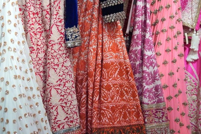 Chandni Chowk Textile Tour - Pickup, private guide, and how the tour keeps you from getting lost
