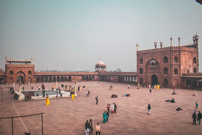 Create Your Own: Customisable Private Day Tour of Delhi by Car - India Gate plus evening moments you can actually feel
