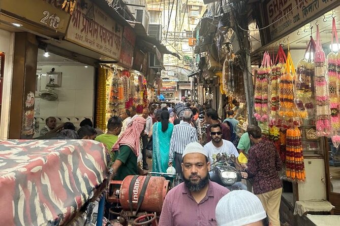 Customized Half Day and Full Day Delhi Shopping, Street Food Tour - From Shahpur Jat Toward Fashion Street Edges
