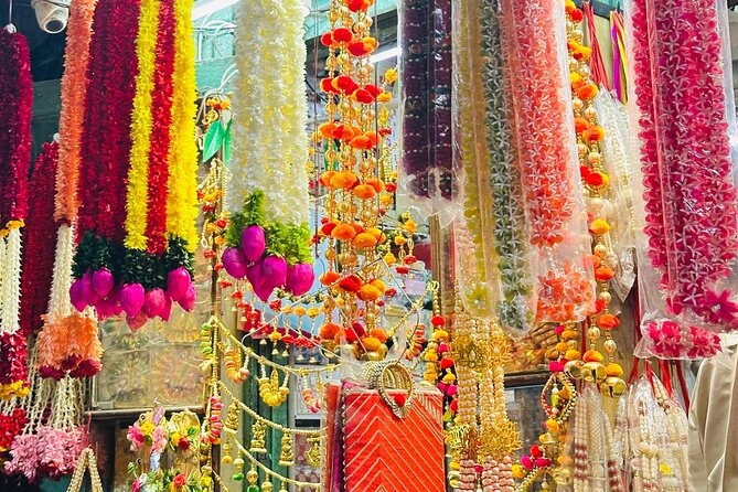 Customized Half Day and Full Day Delhi Shopping, Street Food Tour - Kinari Bazaar: Wholesale Wedding Borders and Decorations