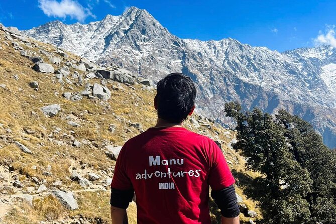 Dalai Lama Himalayan Trek - Day 9: cable car, tea plantation, cricket stadium, then the rail return