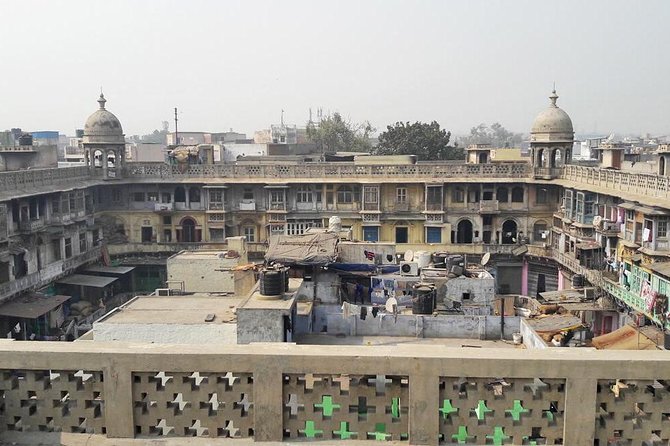 Day Tour of Delhi: Old and New with Local Experts - The Rickshaw Ride: Street-Level Delhi, Pedal-Powered