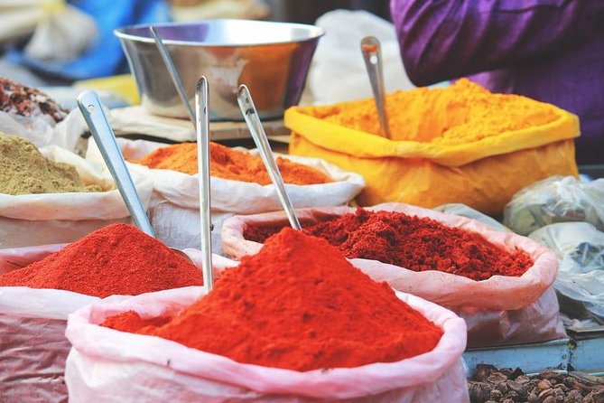 Day Tours Delhi-Full Day Private Old and New Delhi Tour - Lotus Temple and Agrasen Ki Baoli: calm contrasts you can feel