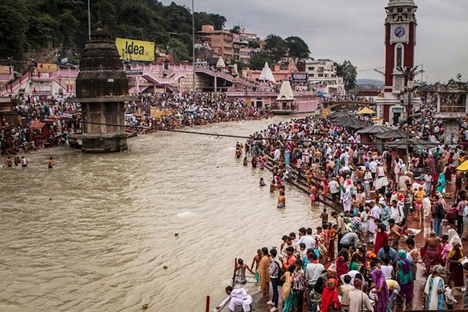 Day Trip to Haridwar from Delhi by Train - Meals and breaks: breakfast, vegetarian lunch, and dinner onboard