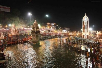 Day Trip to Haridwar from Delhi by Train - First sights in Haridwar: meeting your guide and freshening up