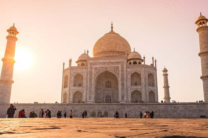 Day Trip to Taj Mahal, Agra Fort and Baby Taj from Delhi by Car - Taj Mahal for 3 Hours: How to Use Your Time Best